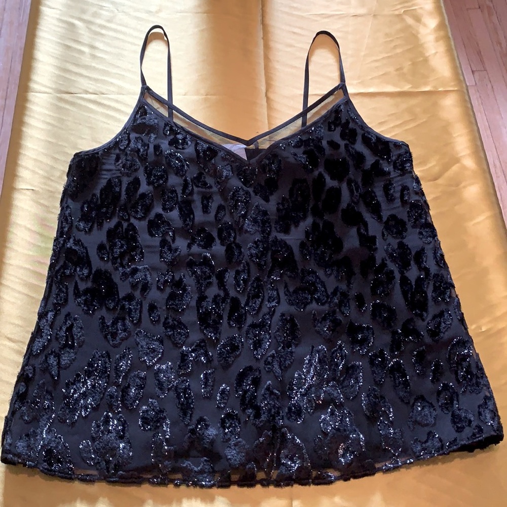 Hugo Boss women camisole size 2 with tag